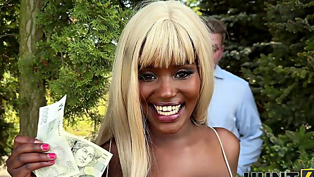 Charlie Dean and Lexi Luv make money by filming intimate moments with couples